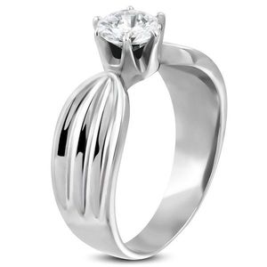 Inel din oțel pentru femei cu zirconiu și bandă cu model - Marime inel: 49 imagine