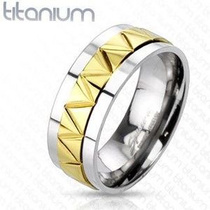 Inel din titan, cu un model auriu în zig-zag - Marime inel: 60 imagine