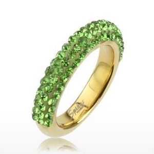 Inel strălucitor de culoare aurie realizat din oțel, linii de strasuri verde deschis - Marime inel: 49 imagine
