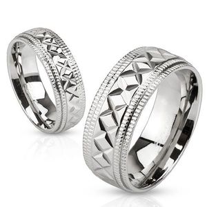 Inel lucios strălucitor în culoare argintie, noduri și striații geometrice, 8 mm - Marime inel: 59 imagine