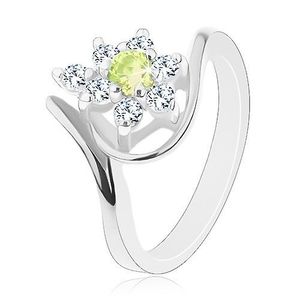 Inel strălucitor de culoare argintie, zirconii în formă de floare cu centru galben-verzui - Marime inel: 49 imagine