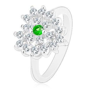 Inel de culoare argintie, inimă de zirconiu transparent cu centrul verde închis - Marime inel: 52 imagine
