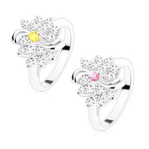 Inel de culoare argintie, floare transparentă cu centrul colorat, arcade lucioase - Marime inel: 49, Culoare: Roz imagine