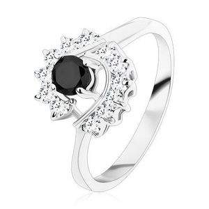 Inel cu brațe îngustate, zirconiu negru rotund, larcade din zirconiu transparent - Marime inel: 49 imagine