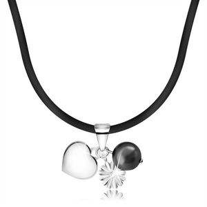 Colier - curea de cauciuc cu pandantive din argint 925, inimă, perlă, floare imagine