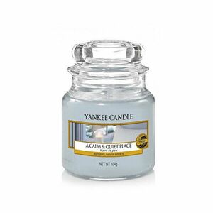 Yankee Candle Lumânare aromatică Classic mică A Calm & Quiet Place 104 g imagine