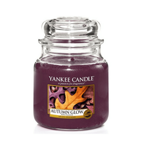 Yankee Candle Lumânare parfumată Classic medie Autumn Glow 411 g imagine