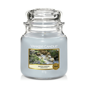 Yankee Candle Lumânare aromatica Classic medie Water Garden 411 g imagine