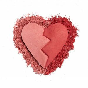I Heart Revolution Fard de obraz Heartbreakers (Matte Blush) 10 g Kind imagine