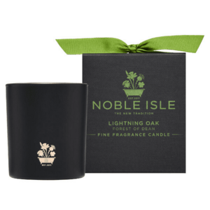 Noble Isle Lumânare parfumată Lightning Oak 200 g imagine