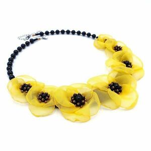 Colier statement cu flori galbene din voal stil matase, perle, Ariana, Zia Fashion imagine