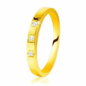 Inel din aur galben 585 – suprafață luciosă cu trei zirconii strălucitoare - Marime inel: 49 imagine