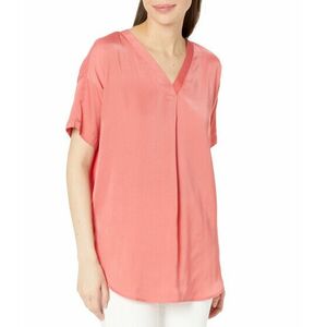 Imbracaminte Femei Lysse Stevie Top in Light Satin and Jersey Coral Touch imagine