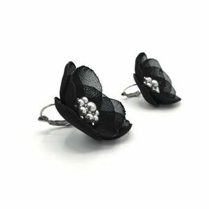 Cercei cu tortita floare neagra mijloc argintiu cu perle, Corizmi, Cybele imagine