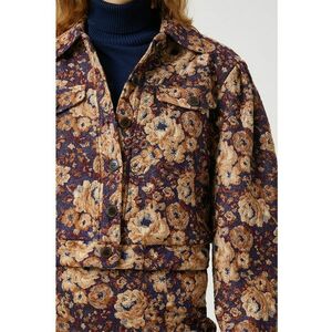 Jacheta cu nasturi si model floral imagine