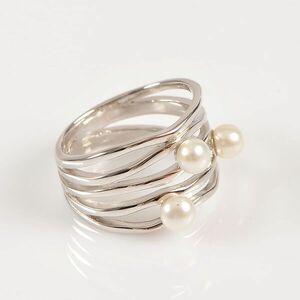 Inel din argint cu perle acrilice albe imagine