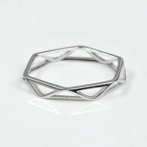 Inel din argint cu design geometric imagine
