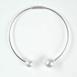 Colier argintiu cu 2 perle acrilice albe imagine