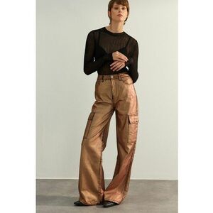 Pantaloni cu croiala ampla si aspect metalizat imagine