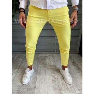 Pantaloni conici galbeni imagine