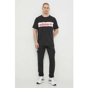 adidas Originals tricou din bumbac bărbați, culoarea negru, cu imprimeu IS1404 imagine