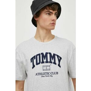 Tommy Jeans tricou din bumbac bărbați, culoarea gri, cu imprimeu, DM0DM18557 imagine