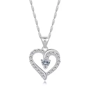 Colier din argint 925 – conturul inimii cu umeri de zirconiu, zircon inimă imagine