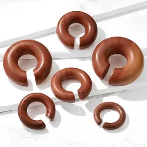Piercing pentru sept sau ureche - inel din lemn de Saba, culoare maro - Diametru piercing: 10 mm imagine