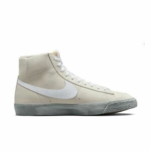 Pantofi Sport Nike Blazer MID '77 SE EMB imagine