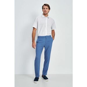 Pantaloni chino din amestec de in imagine