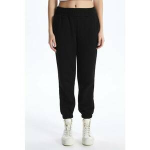 Pantaloni jogger cu buzunare oblice imagine