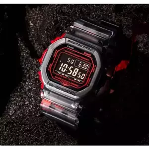 Ceas Casio G-Shock DW-B5600G-1E imagine