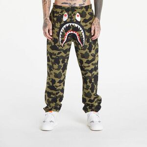 A BATHING APE 1St Camo Shark Sweatpants Green imagine