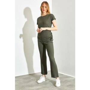 Set cu tricou si pantaloni striati imagine