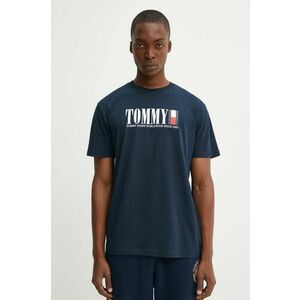 Tommy Jeans tricou barbati, culoarea albastru marin, cu imprimeu, DM0DM18533 imagine