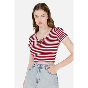 Tricou crop cu model in dungi si decolteu rotund imagine