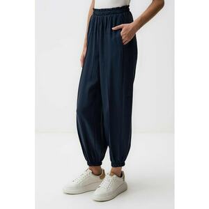 Pantaloni relaxed fit din amestec de modal imagine