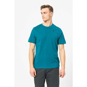 Tricou cu tehnologie Dri-FIT si decolteu la baza gatului - pentru fitness imagine