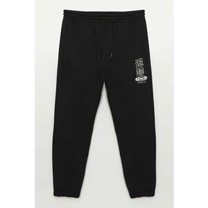 Pantaloni jogger cu text imagine