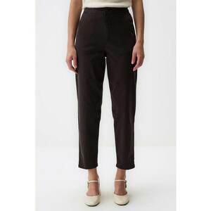 Pantaloni crop din amestec de lyocell imagine