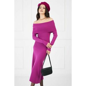 Rochie Ofelia magenta cu decolteu lasat pe umeri imagine