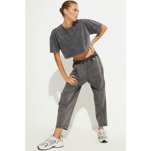 Pantaloni relaxed fit cu buzunare laterale imagine