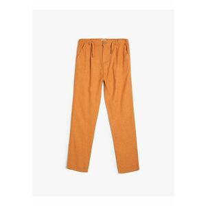 Pantaloni chino din amestec de in imagine