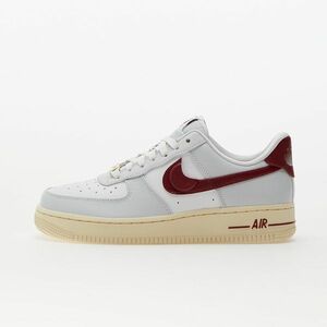 Sneakers Nike W Air Force 1 '07 Se Photon Dust/ Team Red-Summit White-Muslin imagine