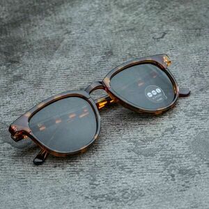 Ochelari de soare Komono Francis Sunglasses Tortoise imagine