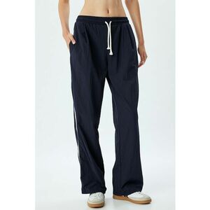 Pantaloni regular fit de trening cu snur imagine