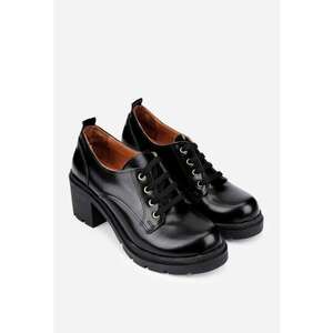 Pantofi din piele neagra cu toc gros imagine