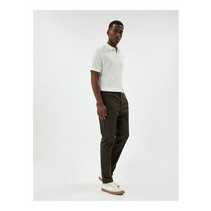 Pantaloni slim fit chino imagine