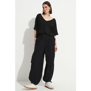 Pantaloni cargo relaxed fit imagine