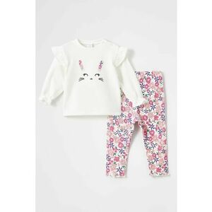 Set de pantaloni cu model floral si bluza cu volane imagine